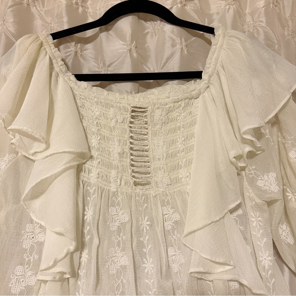 Free People Cream Lace Peasant Blouse with Ruffled Shoulders - Picture 3 of 16